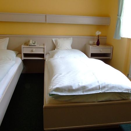 Hotel am Birkenweg Erlangen Buitenkant foto